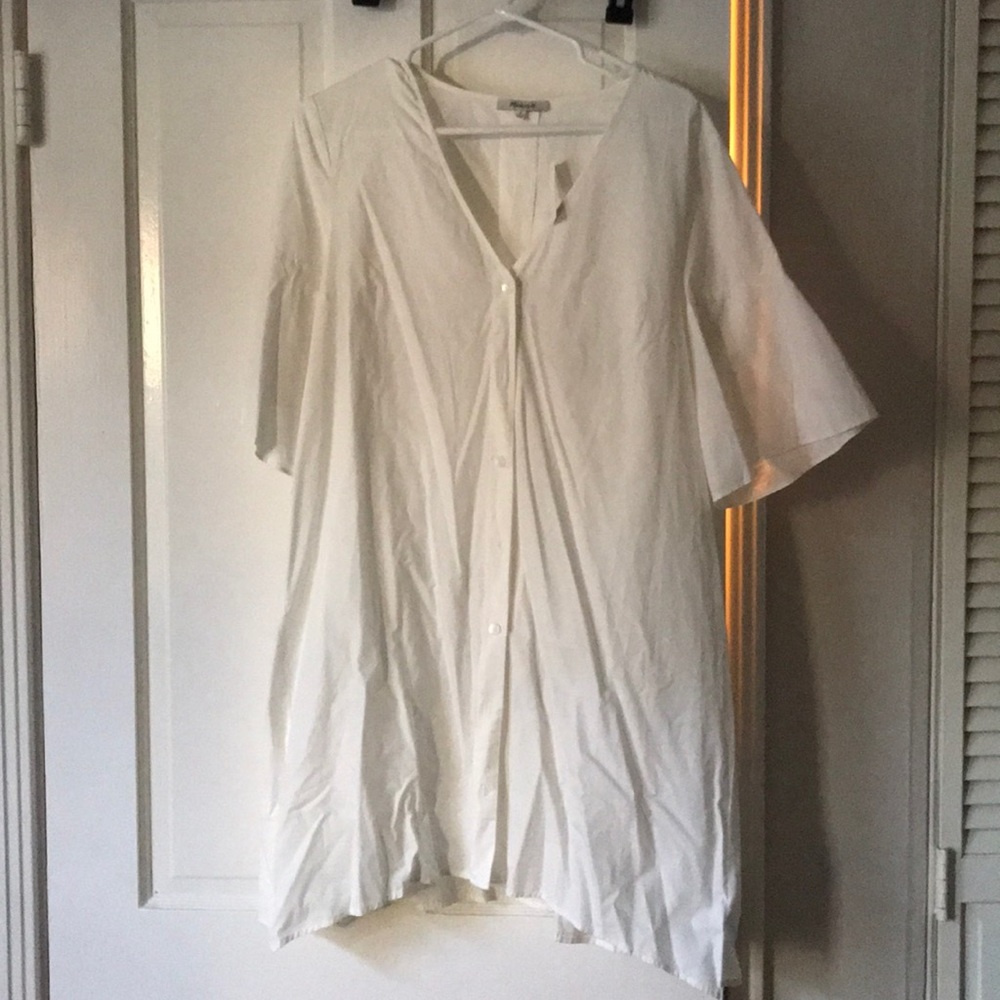Madewell Bell sleeve white dress size M Button up